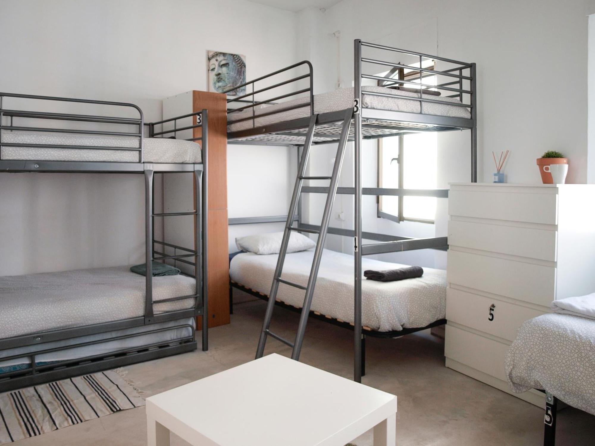 Boga Hostel Madrid Eksteriør bilde